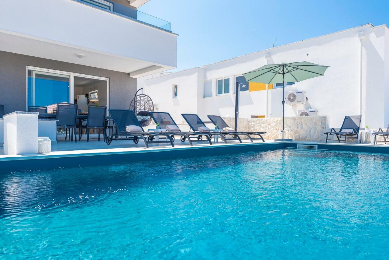Adris 2 Luxury Modern Apartment With A Pool Novalja Eksteriør billede