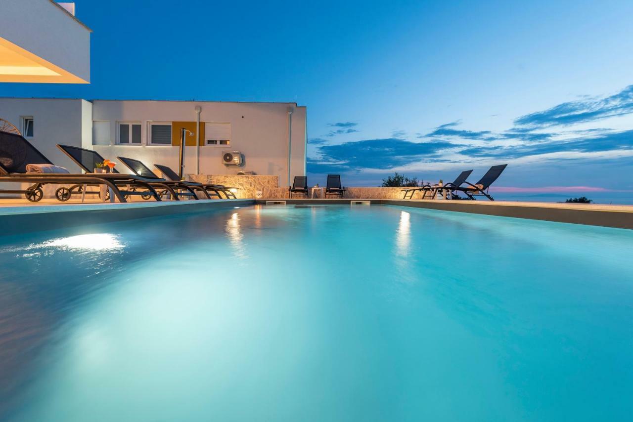 Adris 2 Luxury Modern Apartment With A Pool Novalja Eksteriør billede